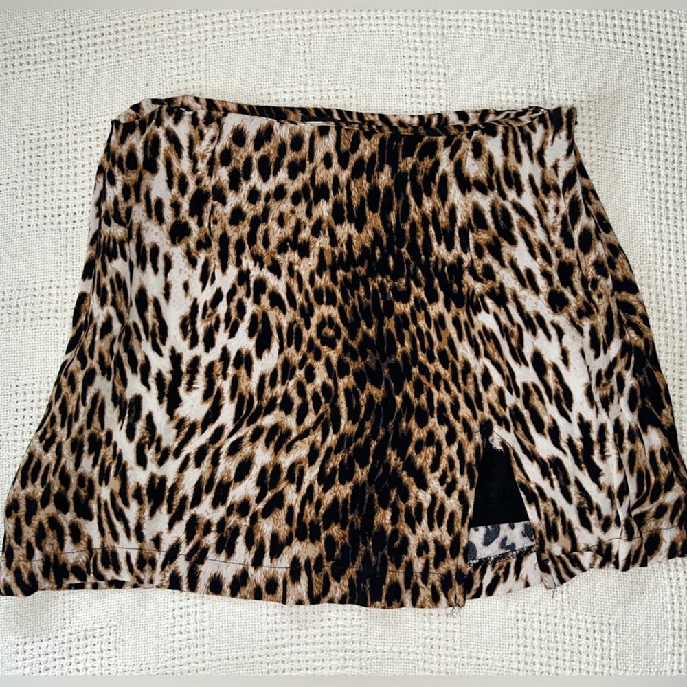 Olivaceous Wild Animal Print Skirt